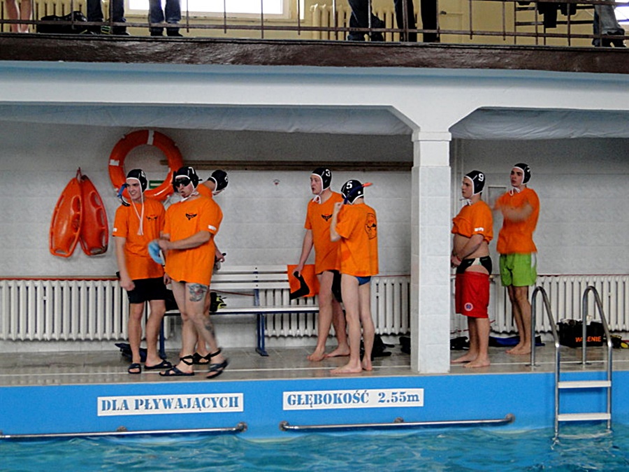 Hokej pod wodą Walenie Hydra XII 2012